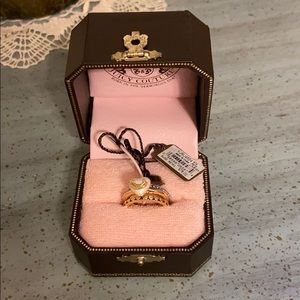 Juicy Couture ring set